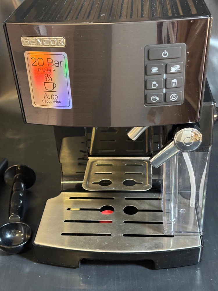 Espresso Sencor SES 4050SS-EUE3 - Vráceno, použito