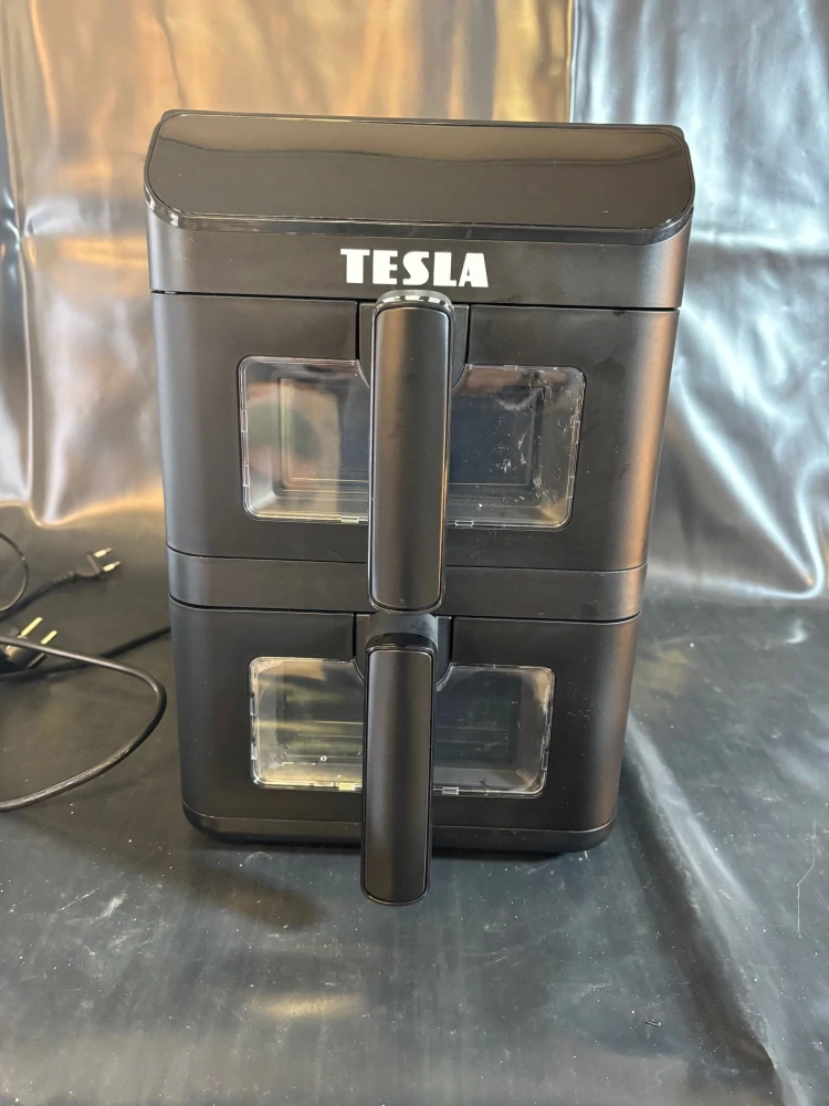 Fritéza horkovzdušná Tesla AirCook DualZone Q670 XXL černá - Vráceno do 14 dnů, použito
